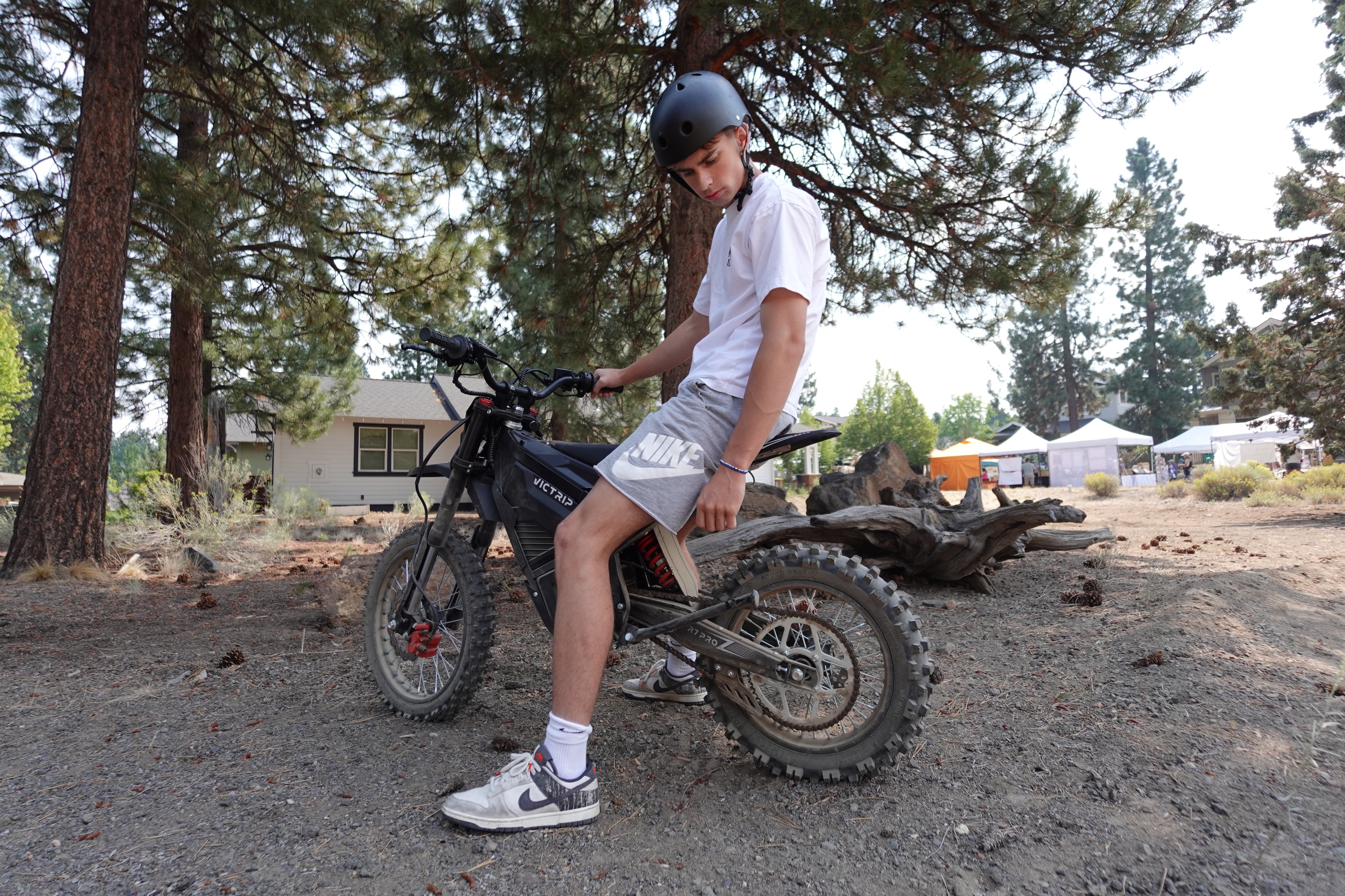 VICTRIP®R7 Pro 6000W Off Road Electric Dirt Bike