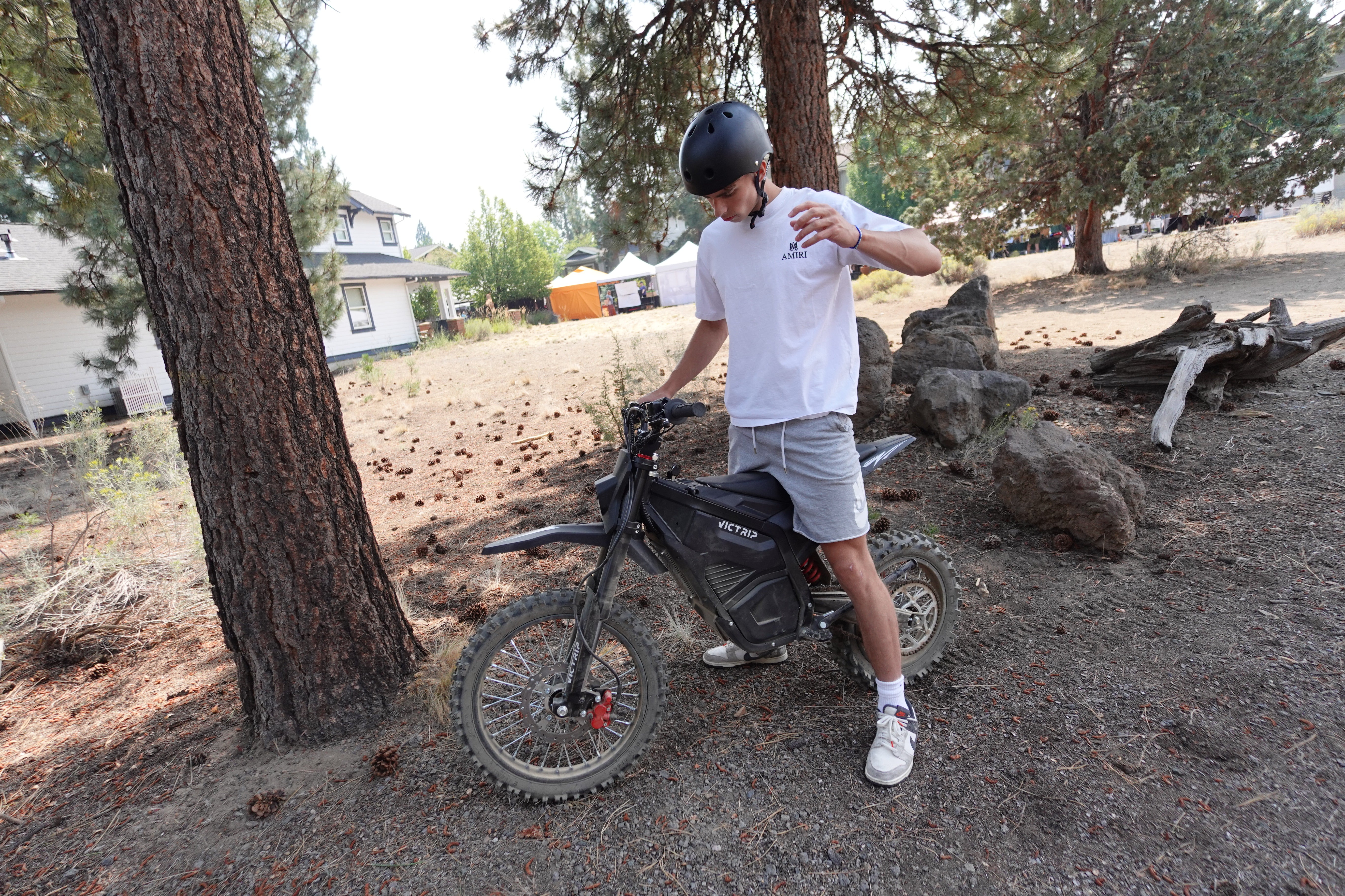 VICTRIP®R7 Pro 6000W Off Road Electric Dirt Bike